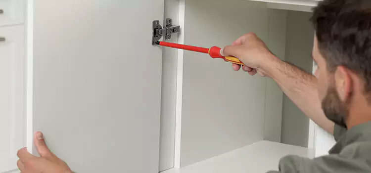 Screen Door Hinge Repair Adelanto